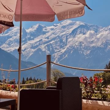 Massif du mont blanc, terrasse du lou pachran, 74190 passy, haute savoie